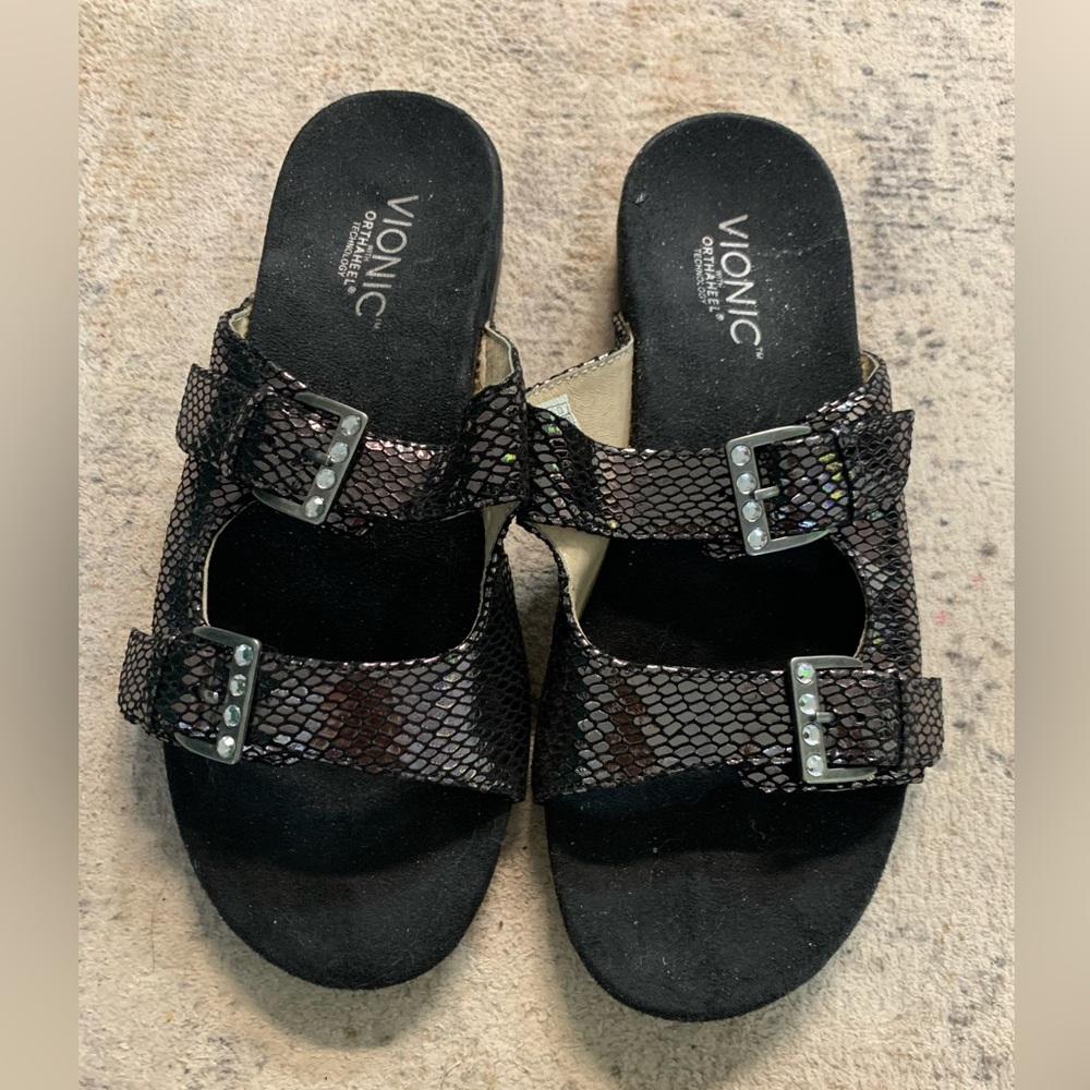 Vionic Skylar - Women's Adjustable Slide Orthotic Sandal